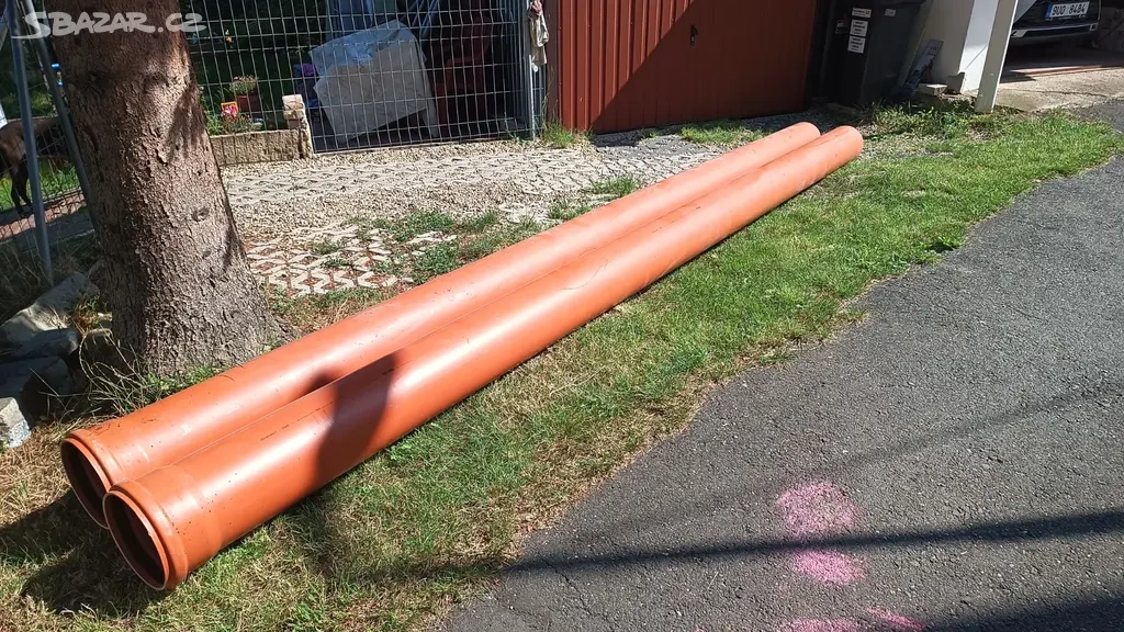 2 ks KG kanalizační trubka DN 250x5000 SN4