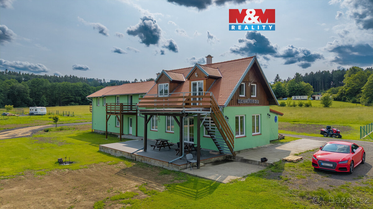 Prodej hotelu, penzionu, 245 m², Ostružno