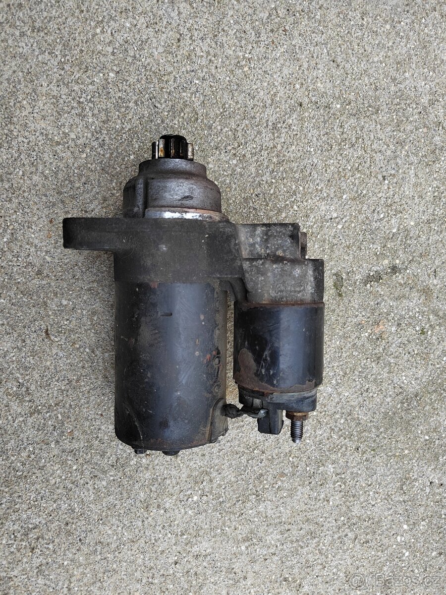 Startér Škoda Fabia I - 1.4 benzin