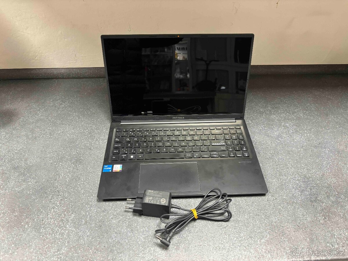 ASUS Vivobook 15 X1505VA-OLED128W, 16 GB RAM
