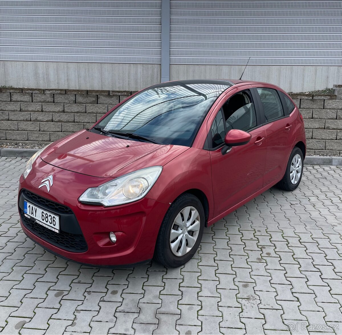 Citroen C3 1,6i / 1,4/ 54 kw/ klima / panorama -