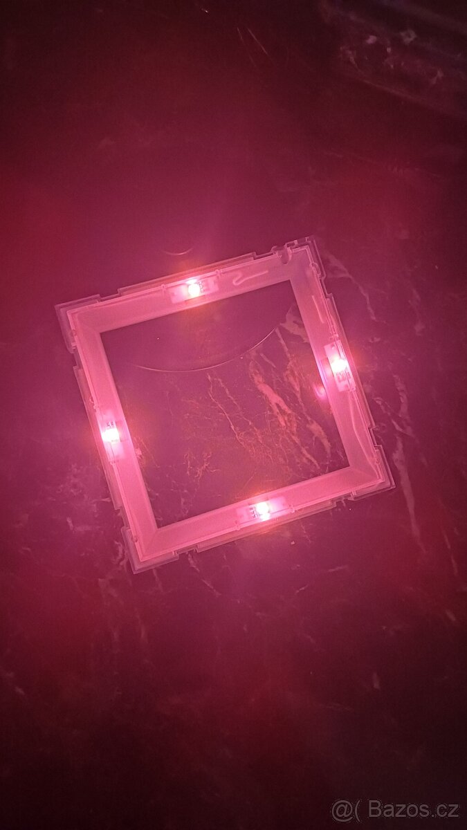 Led osvětlení na betárium 15x15cm