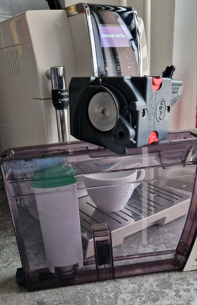 Automatický kávovar DeLonghi ECAM 350.35.W