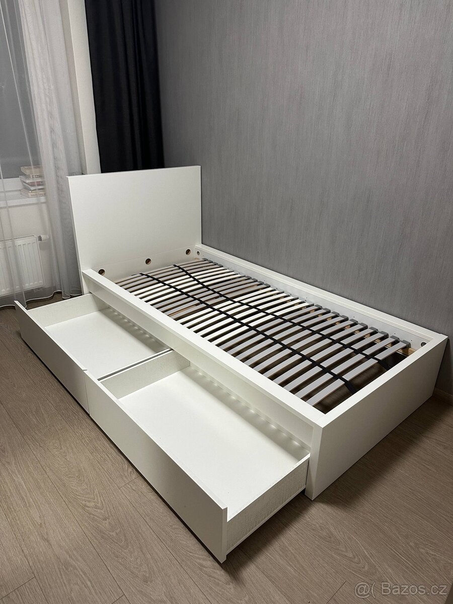 Postel MALM 90×200 + úložné díly + lamely