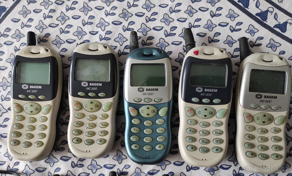 Sagem mc 920 na díly