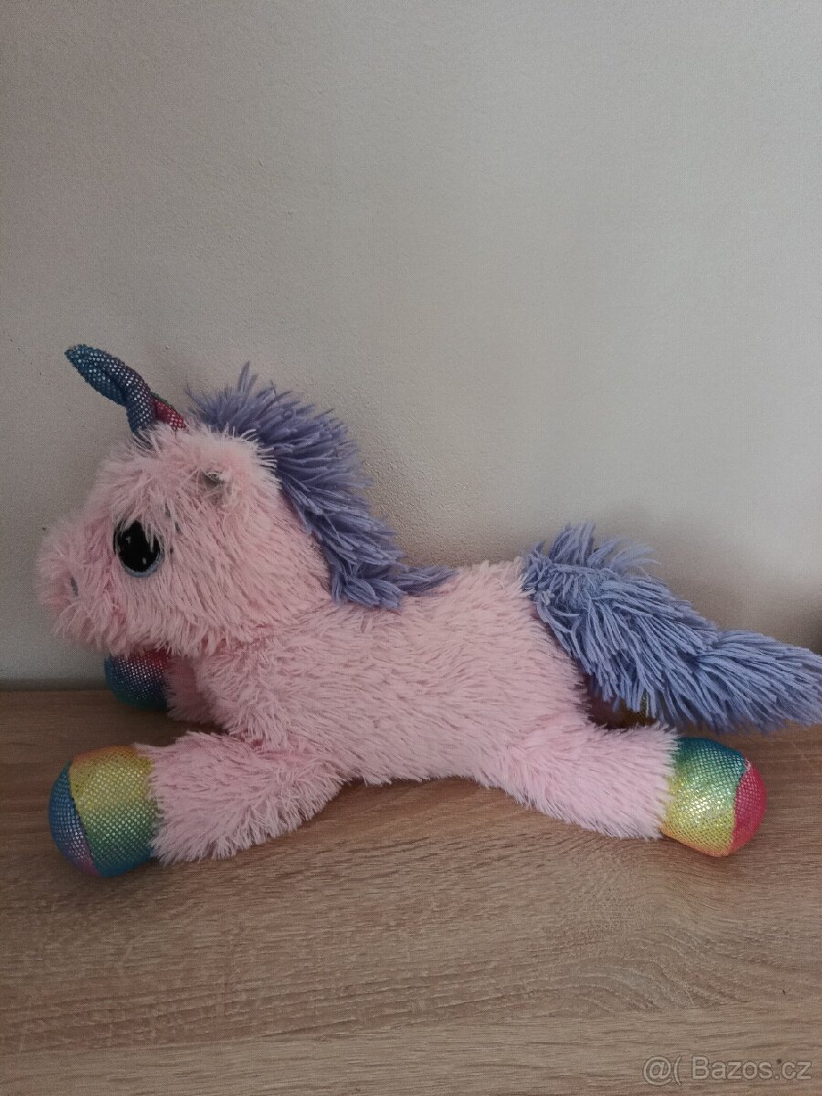 Jednorožec plyšový
