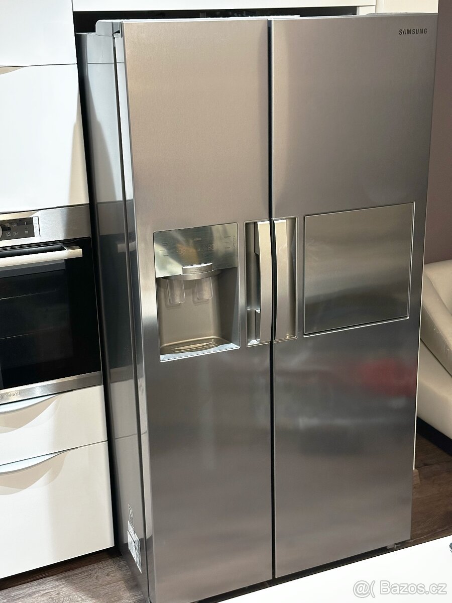 Americká lednice Samsung - RS7778FHCSL