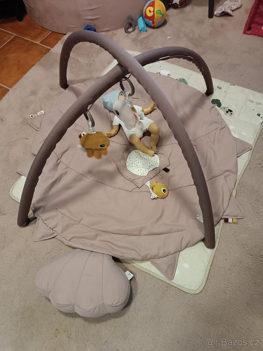 Hrací podložka Done by Deer