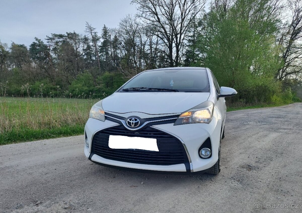 Toyota Yaris 1.3 automatický