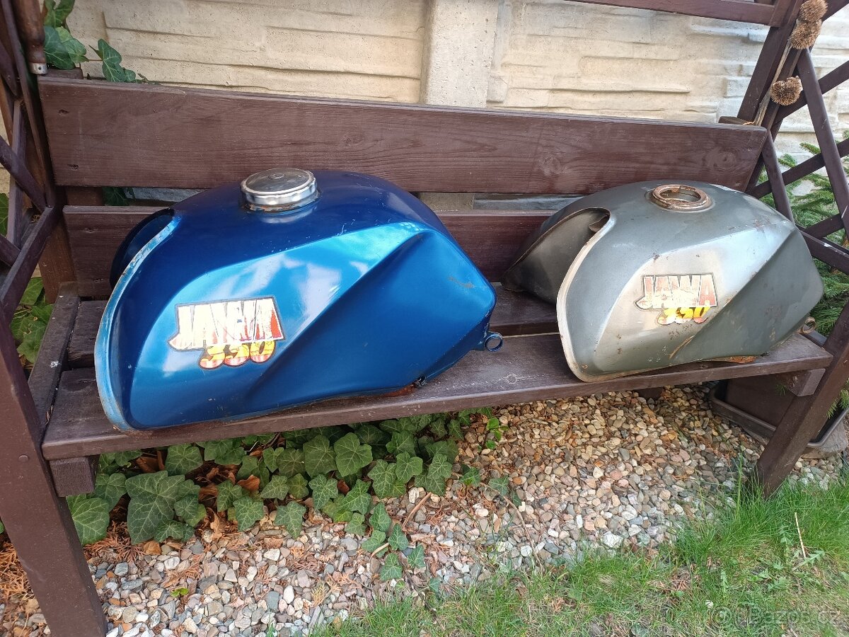 2x nádrž Jawa 350/640