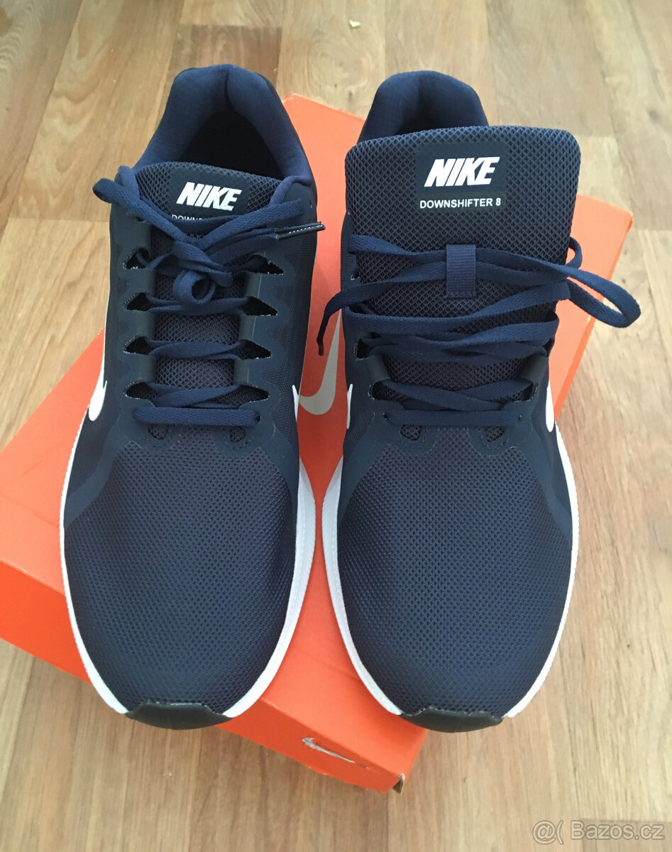Tenisky Nike 9,5 - NOVÉ
