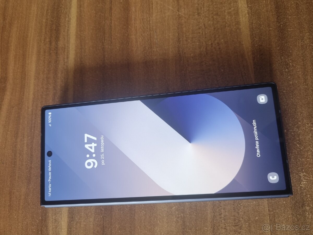 Samsung Z-fold 6
