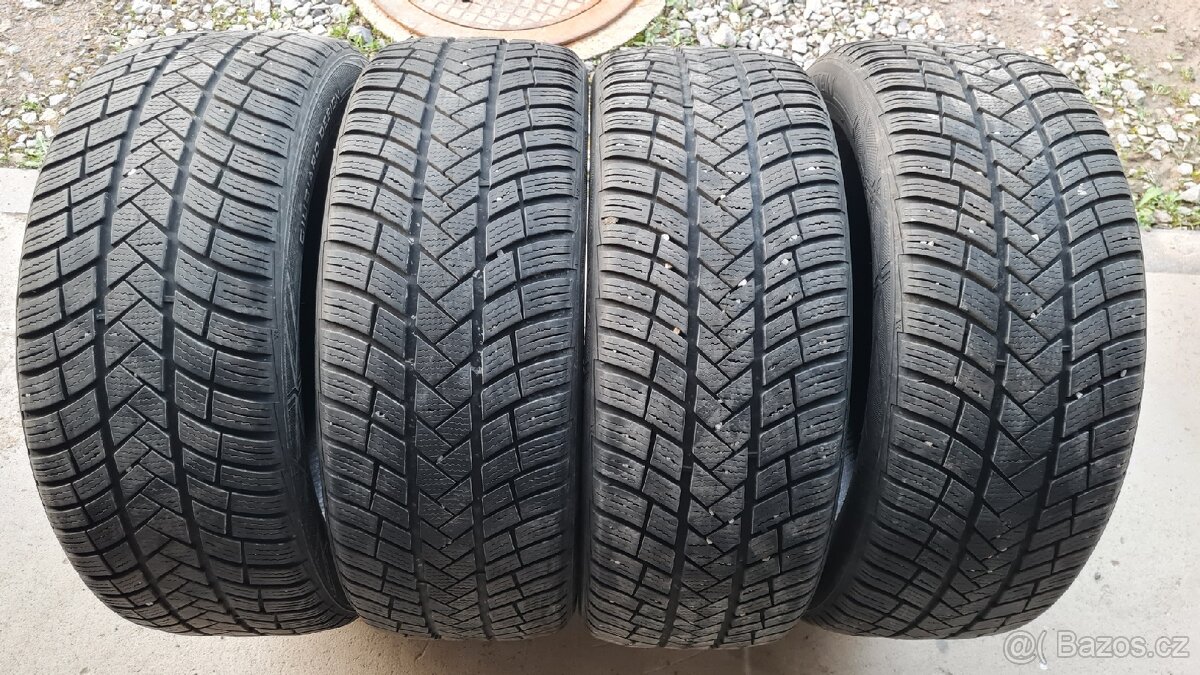 4x zimní pneu 225/50 R18