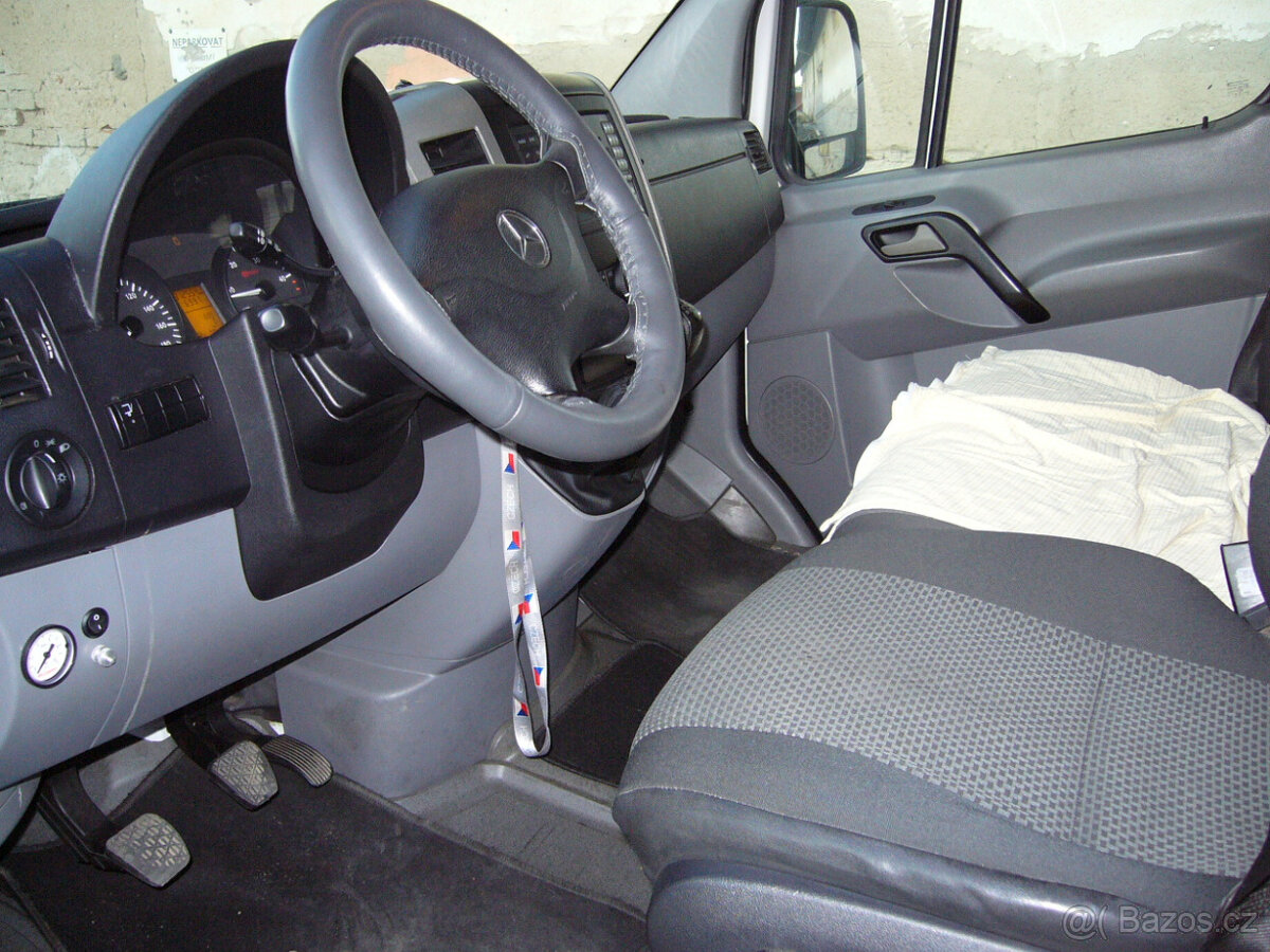 Odtahový speciál Mercedes Benz, 316CDi