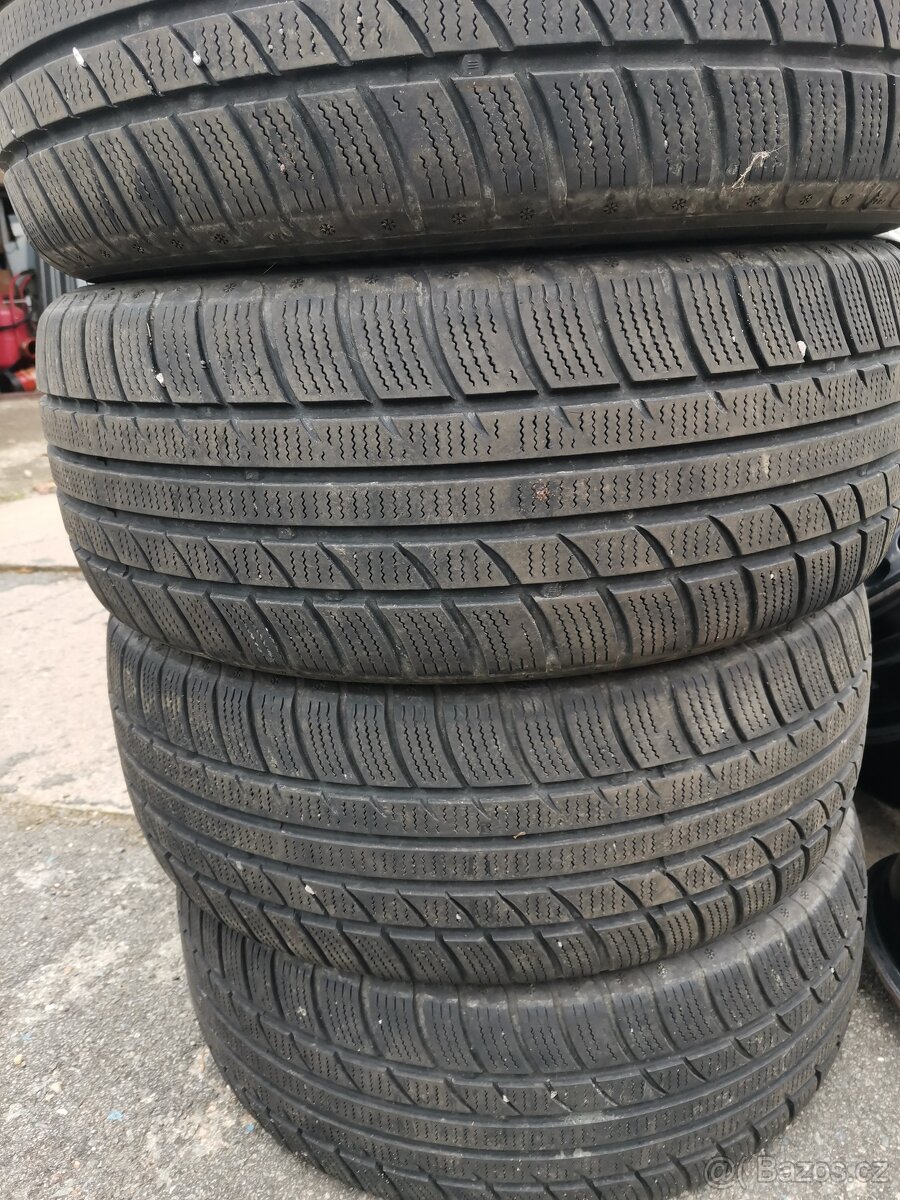 zimní pneu 225/55 R17 Tomket