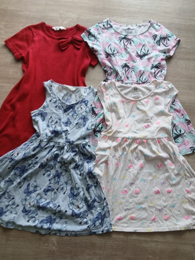 Dívčí šaty H&M, sada 4ks, vel. 134/140