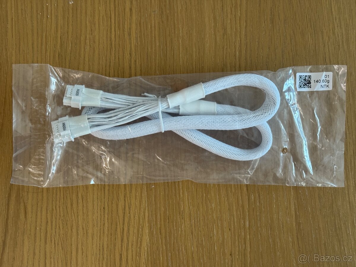 12Vhpwr 16-pin PCIE 5.0 600W kabel bílý (Univerzální)