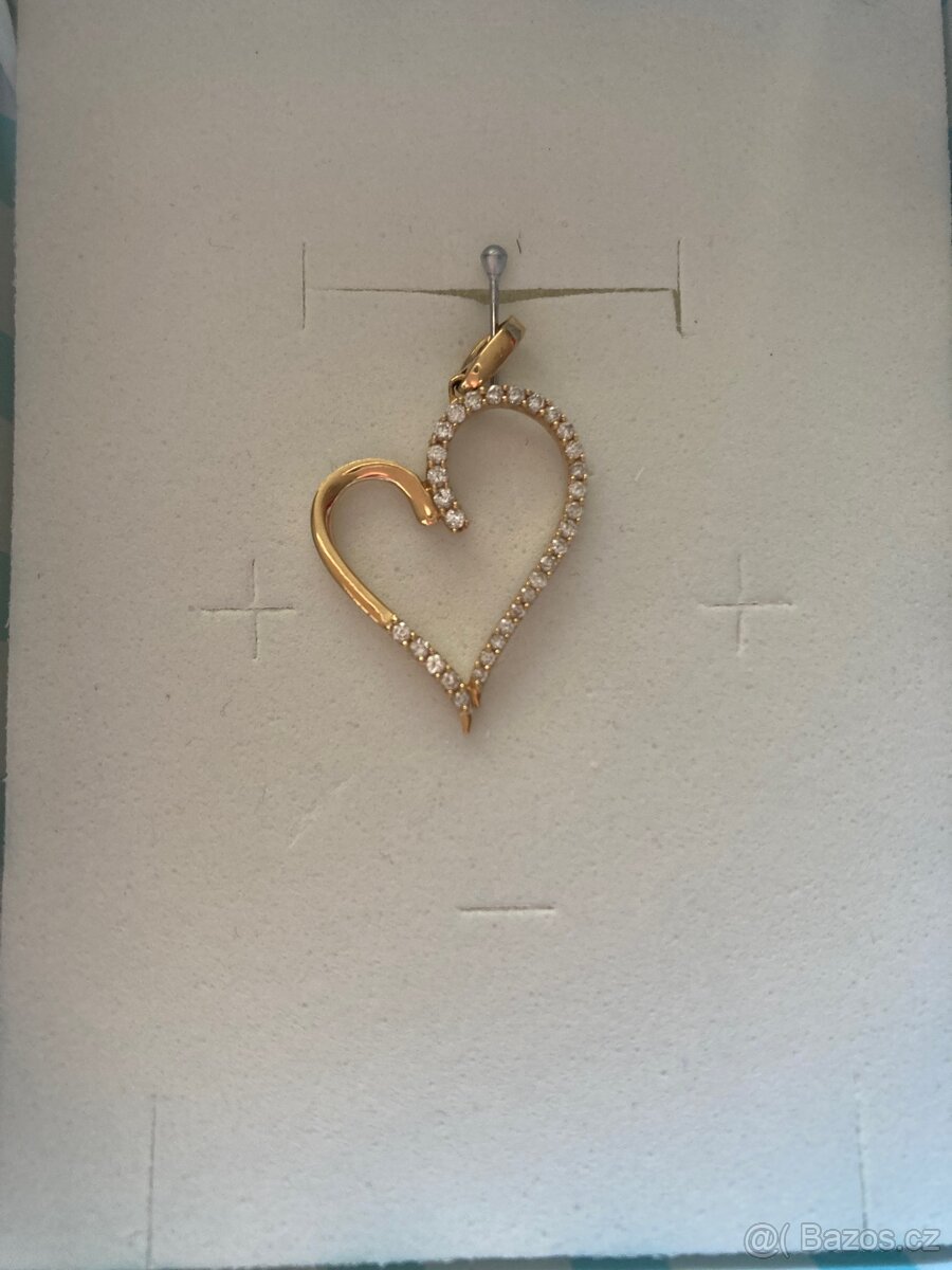Briliantové srdíčko 2,1cm