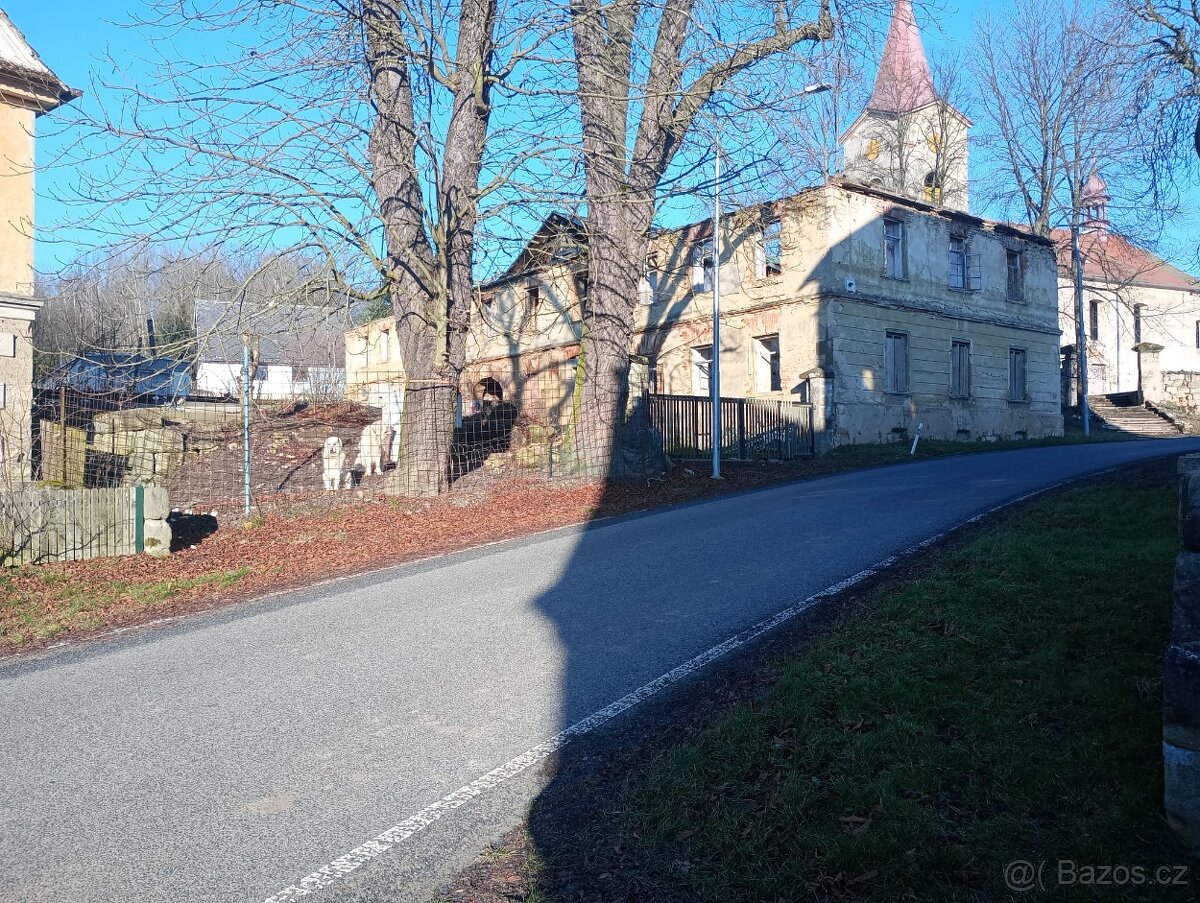 Prodám stavební pozemek v obci Drchlava