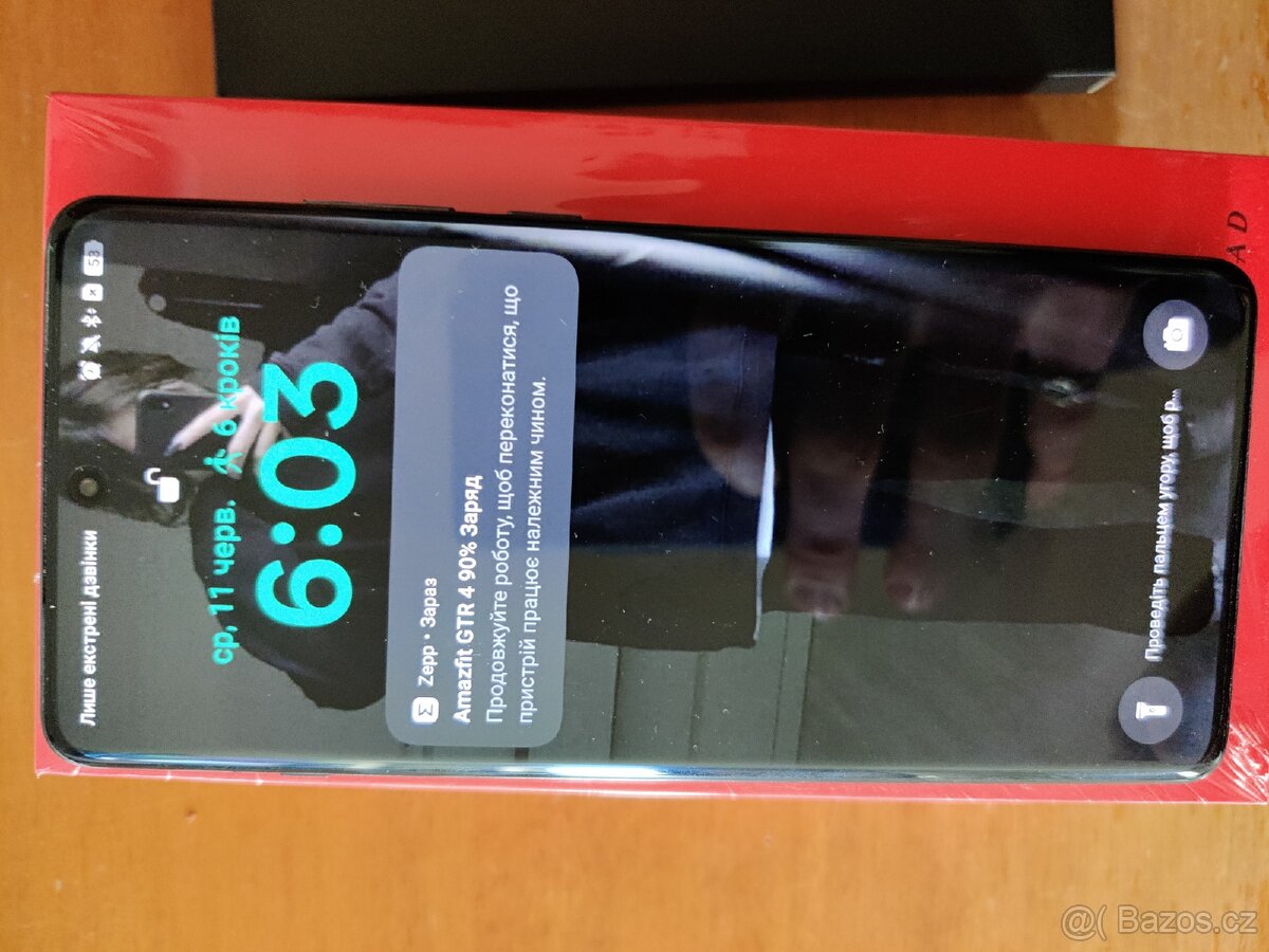 OnePlus 12