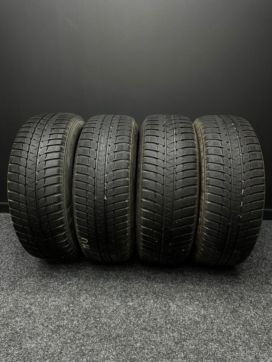 Sada pneu Falken 215/60/17 96H