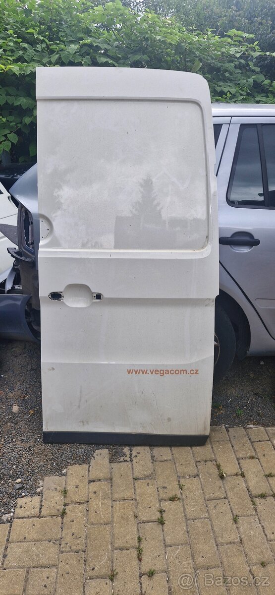Prave zadni dvere vw crafter