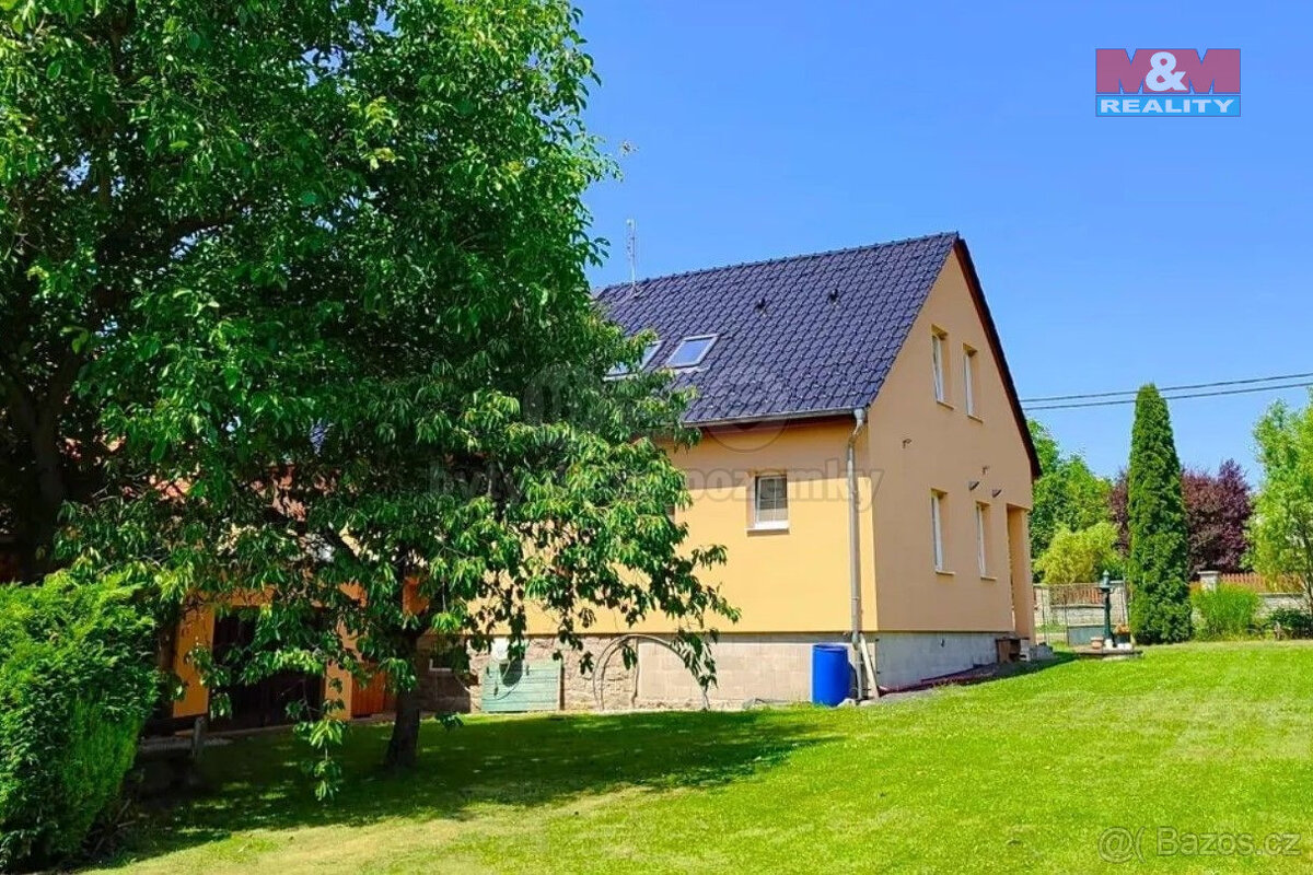 Prodej rodinného domu, 195 m², Těně