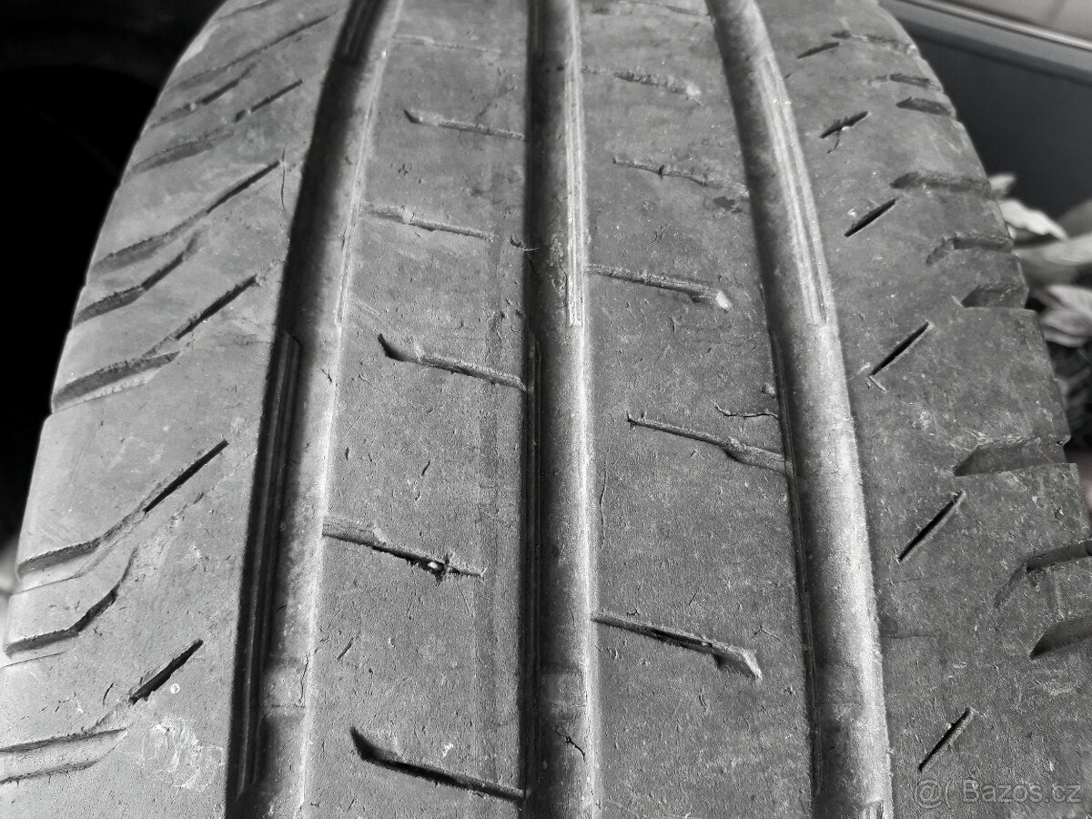 2ks letních zátěž. pneu 235/65 R16C Continental dot24