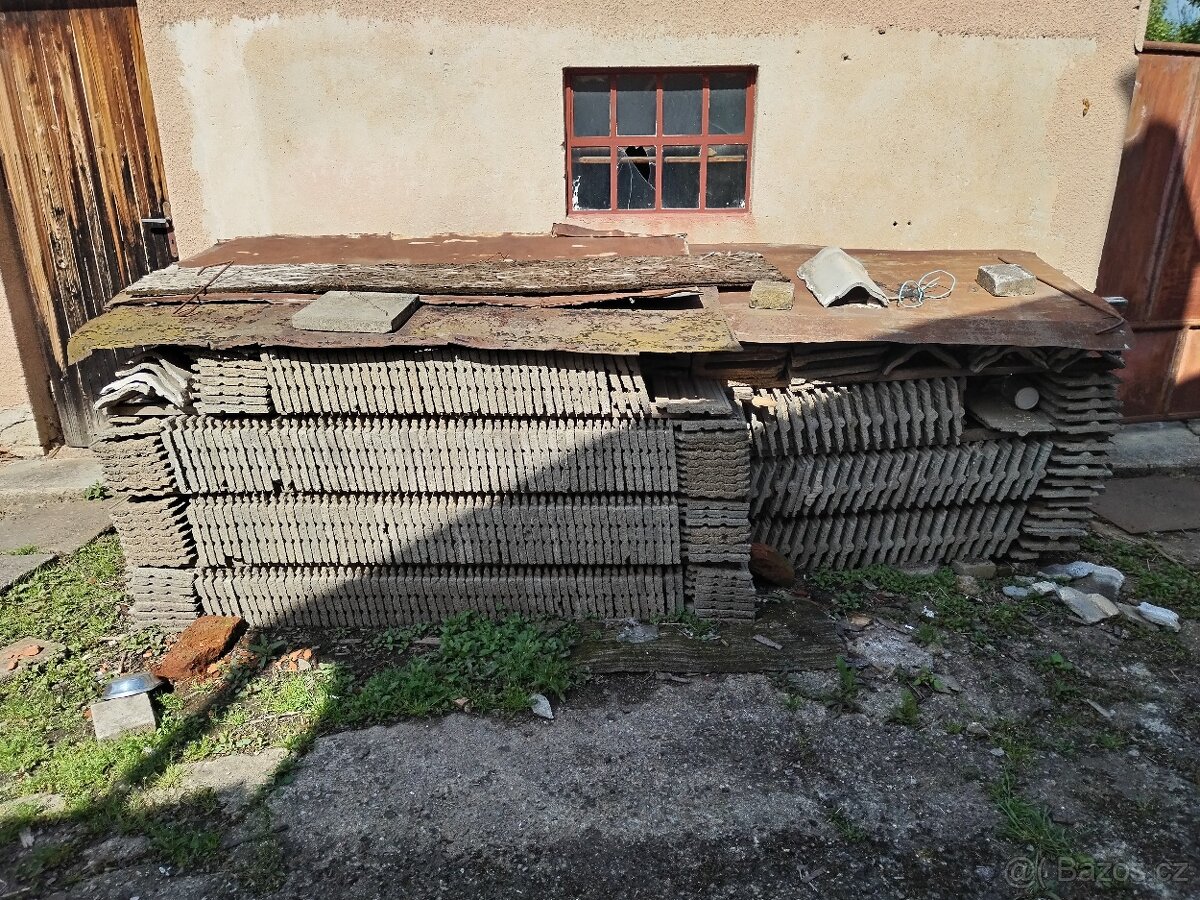 Za odvoz staré betonové tašky