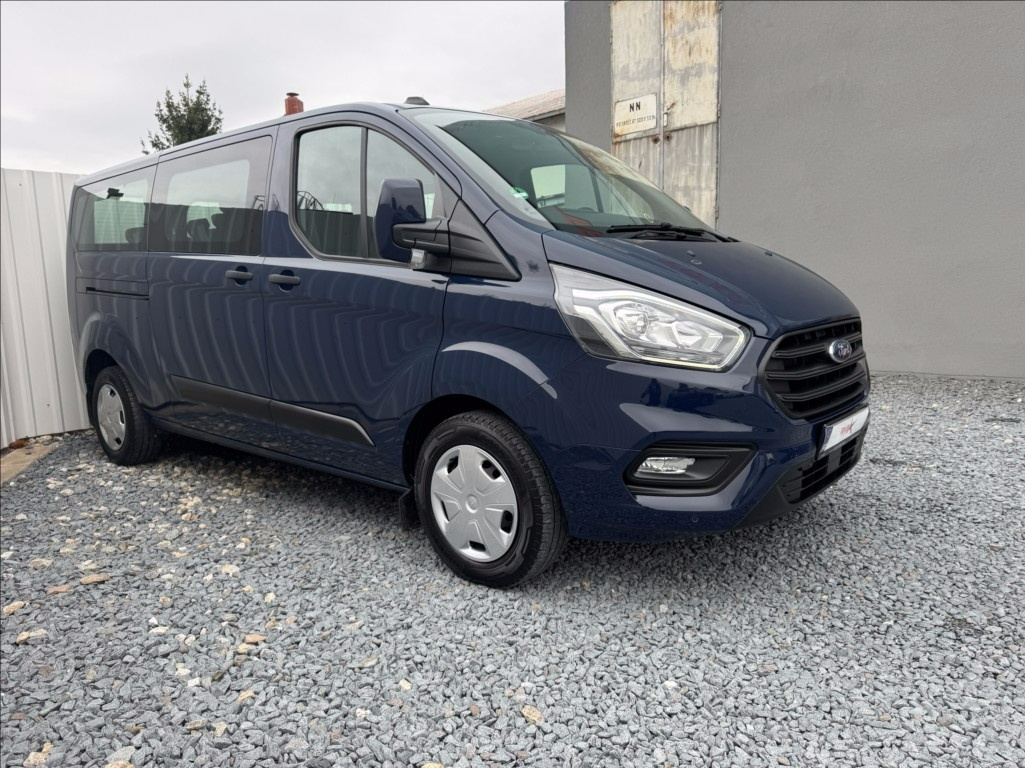 Ford Transit Custom 2,0 TDCi,96kW,L2,9míst,ČR,DPH