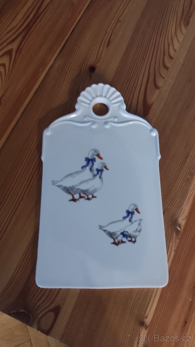 Porcelánové prkénko vzor Husy