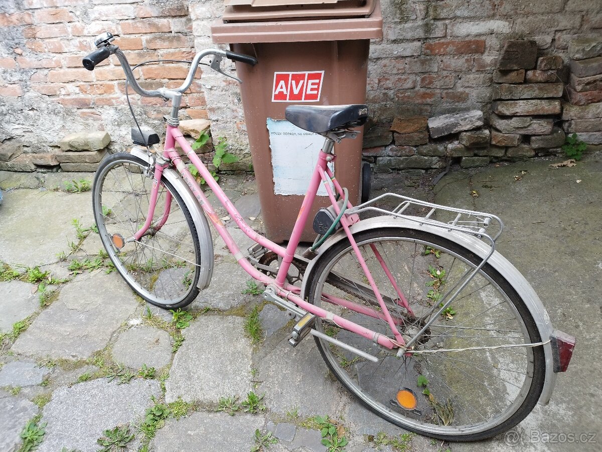 Dámské kolo