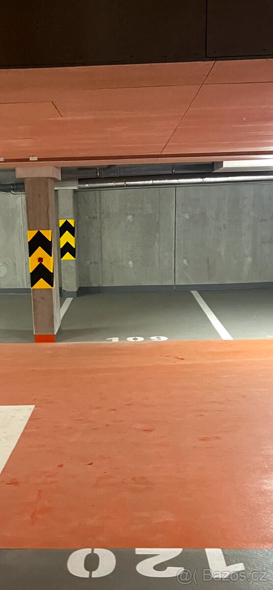 Pronájem garážového stání Praha 6 Ruzyně