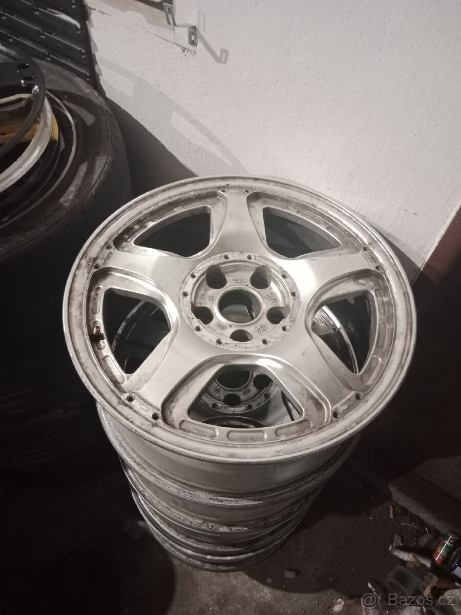5paprskové ALU disky Audi
