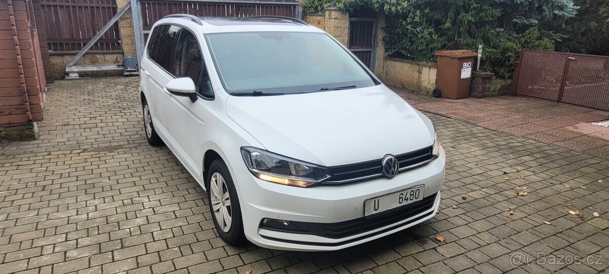 VW Touran TDi DSG model 2020 NAVI PANO KAMERA  ACC