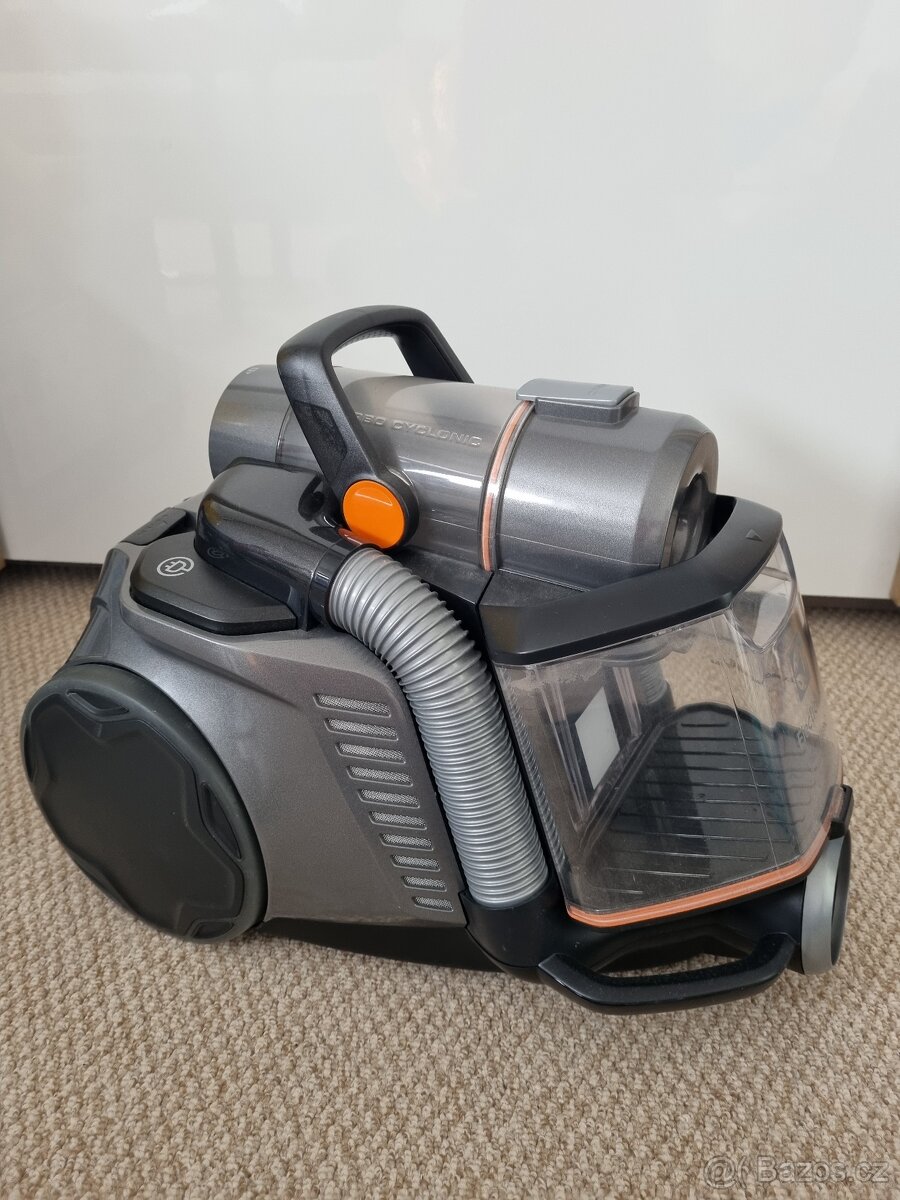 Bezsáčkový vysavač Electrolux