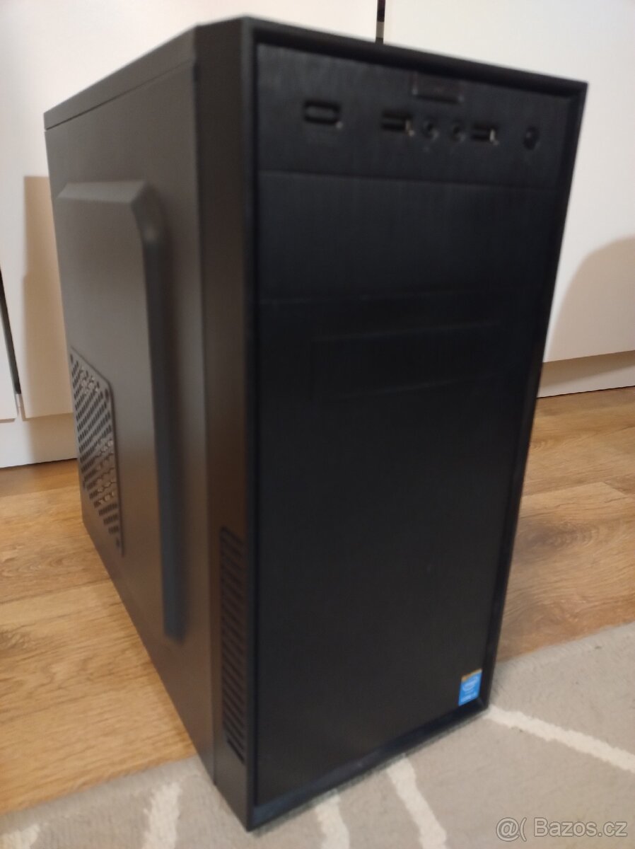 Počítač i3, 16 gb RAM, SSD disk