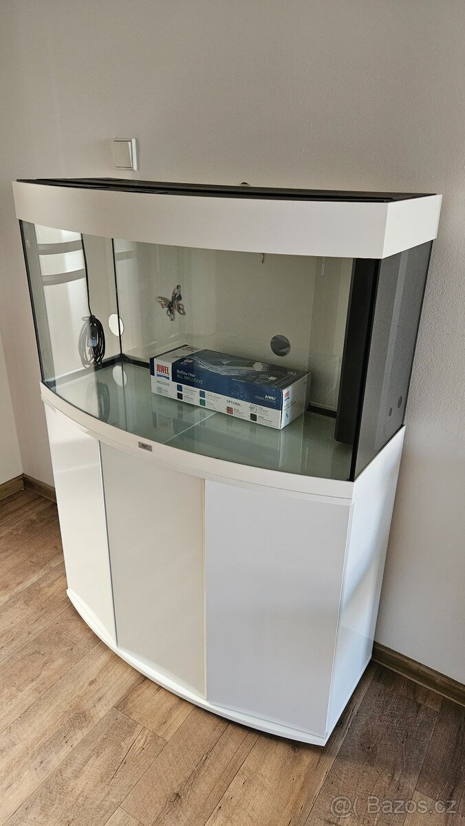 Nové, nepoužité akvárium Juwel Vision 180 LED