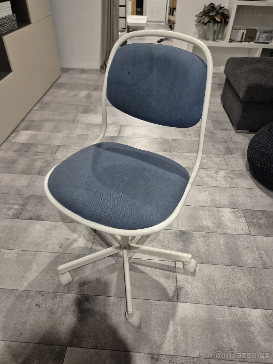 Dětská otočná židle Ikea