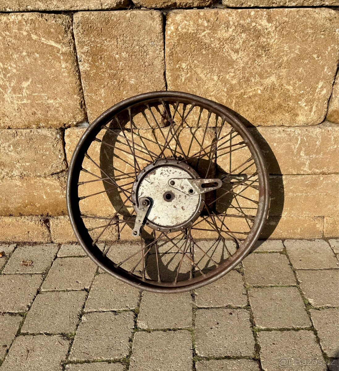 Jawa 175 250 speciál - zadní kolo