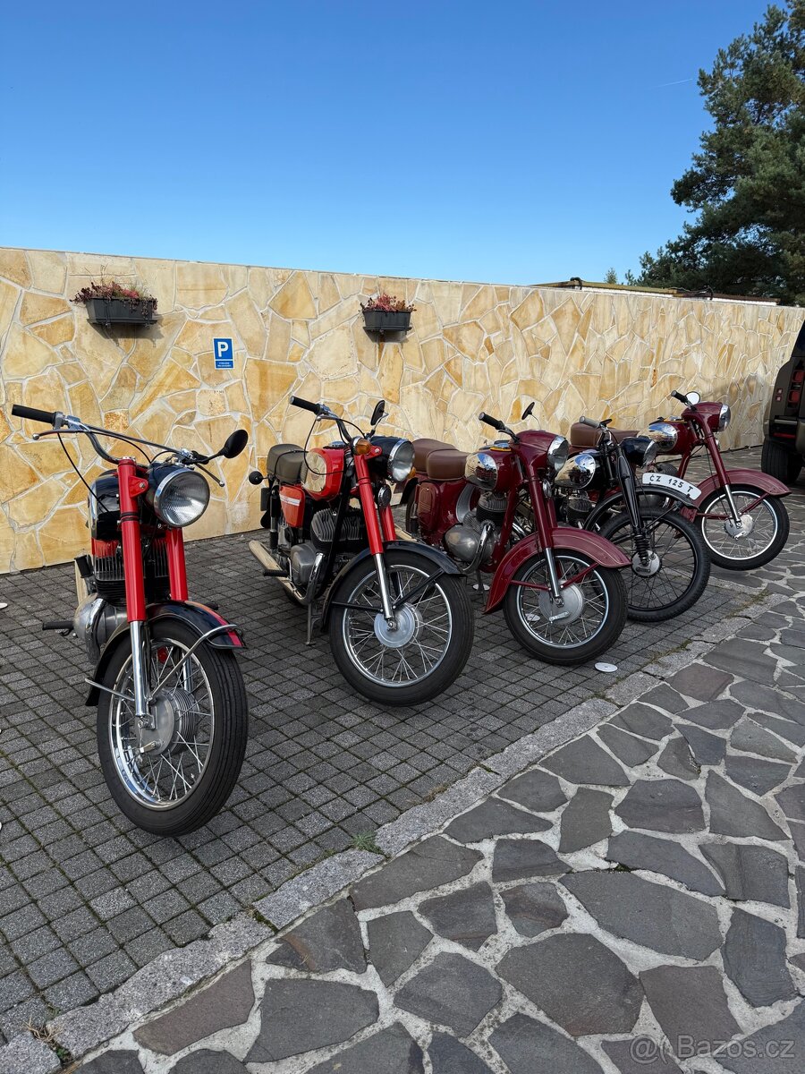 JAWA sbírka motorek