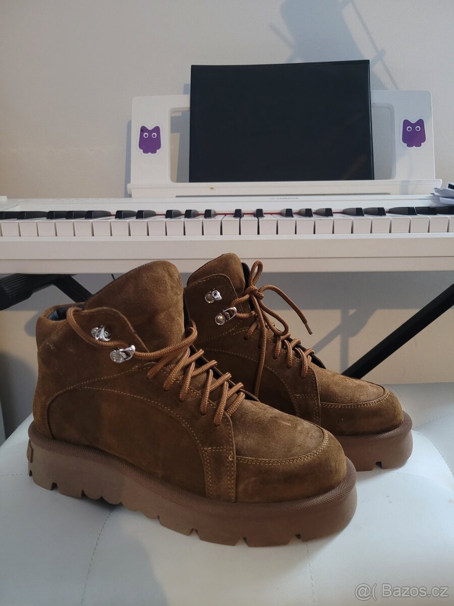 Zimní dámské boty