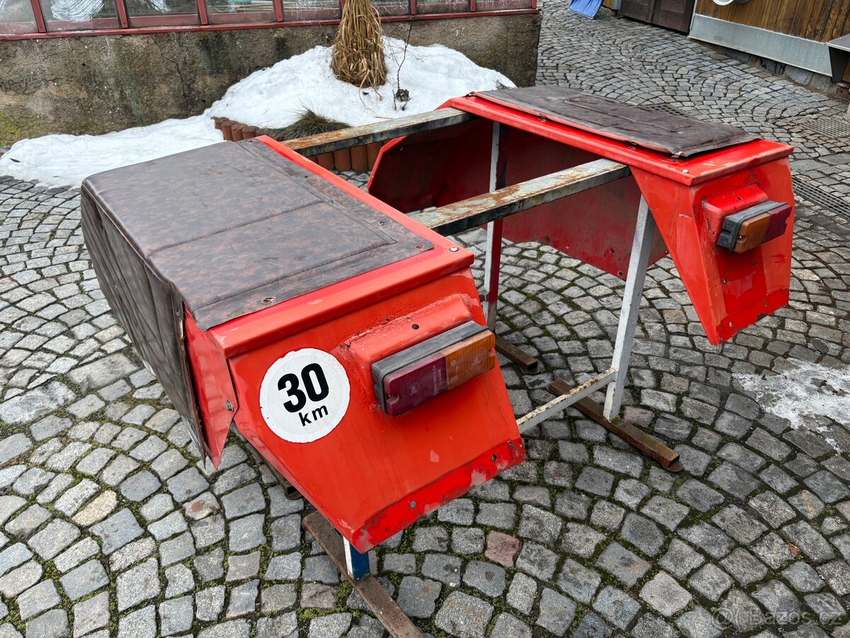 Blatníky ZETOR 7245