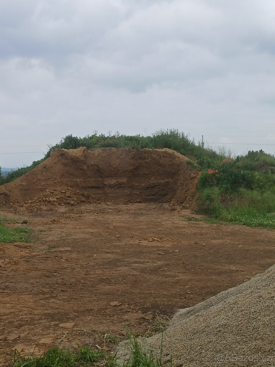 Hlína, zemina za odvoz