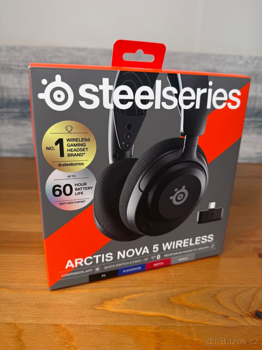 SteelSeries Arctis Nova 5. (0062)