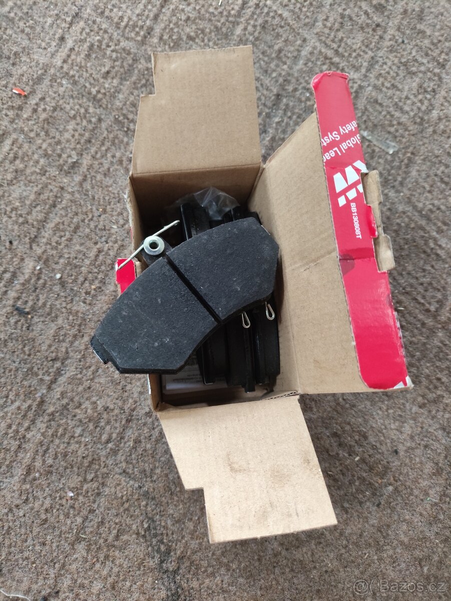 Brzdové destičky TRW GDB1437