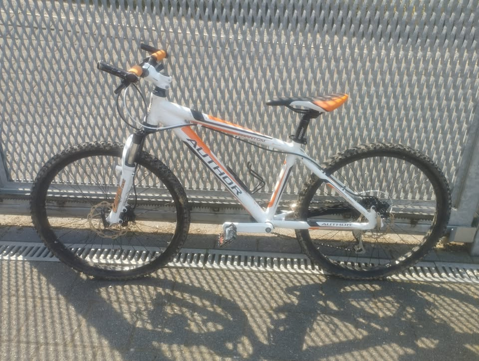 Dětské kolo Author 24