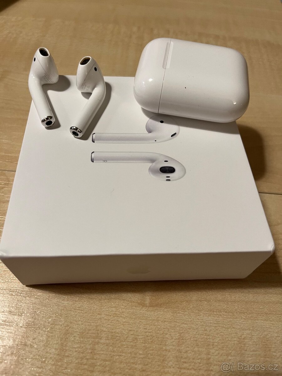 Apple Airpods 2