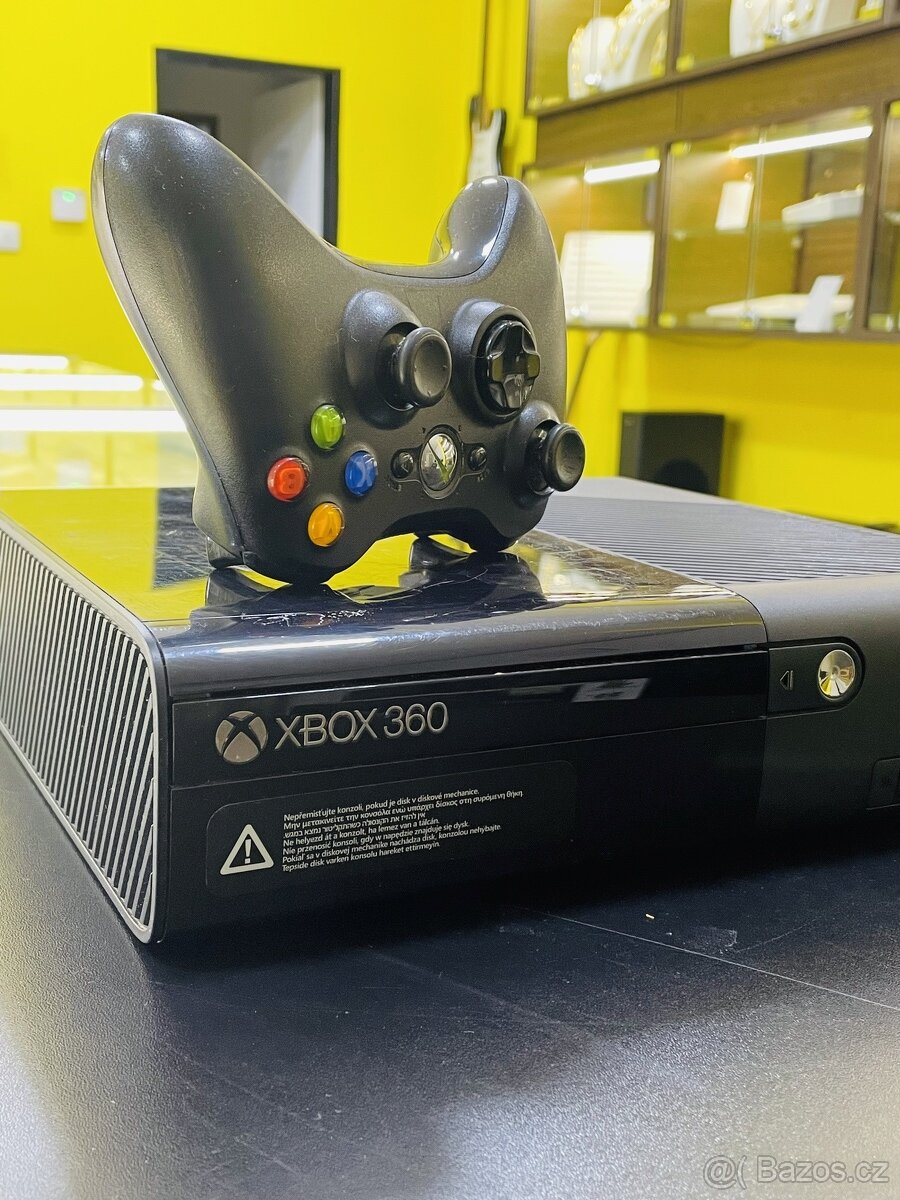 Xbox 360 + ovladač