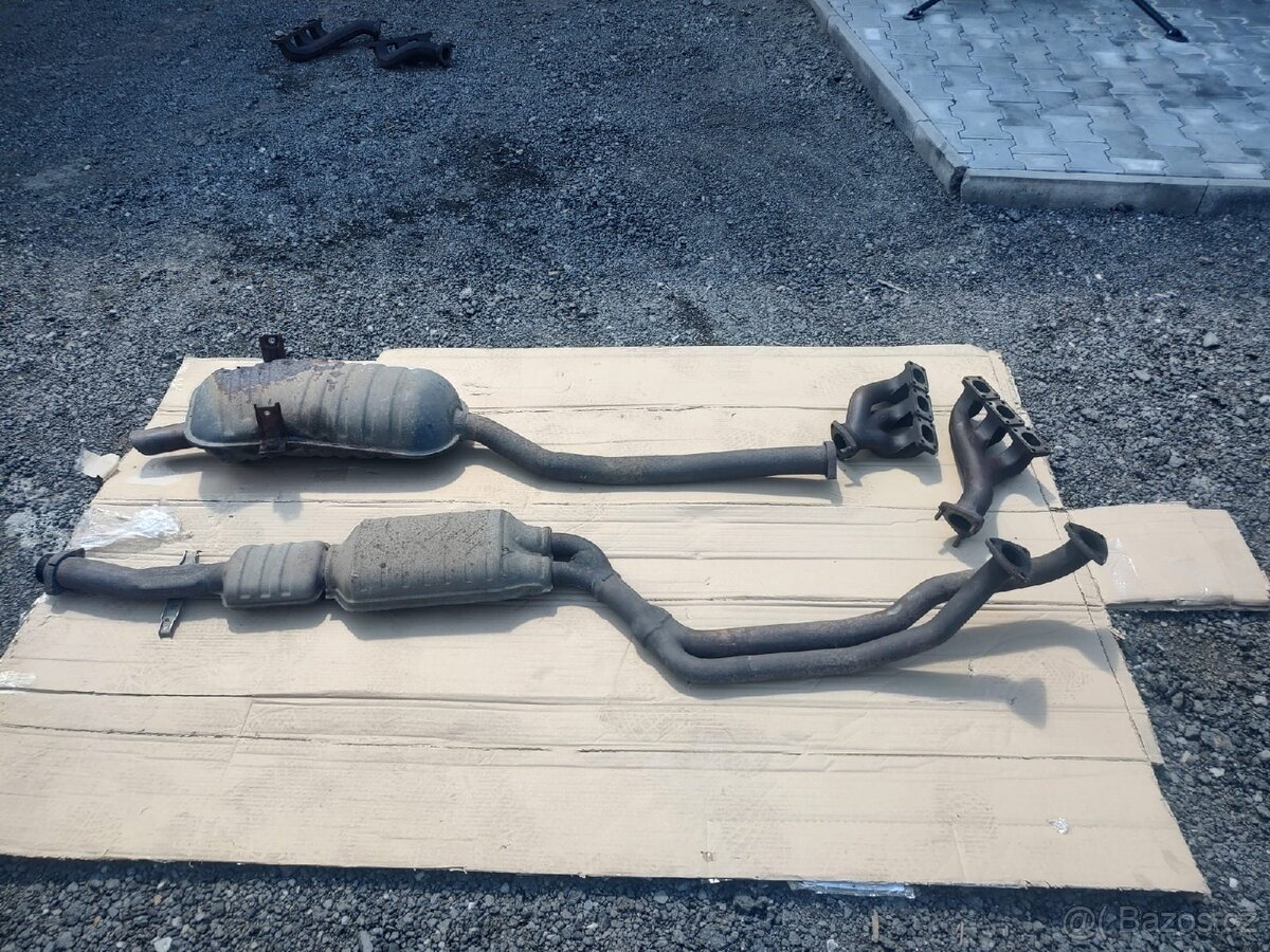 Kompletní výfuk bmw e36 dvoulitr